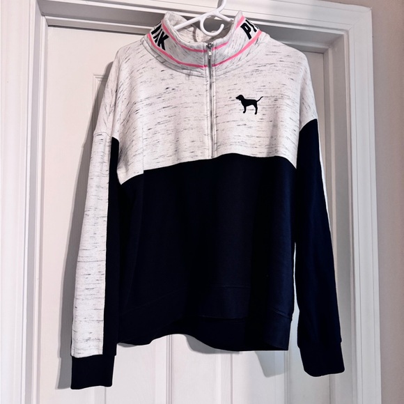 Victoria Secret PINK sweater - Picture 1 of 3